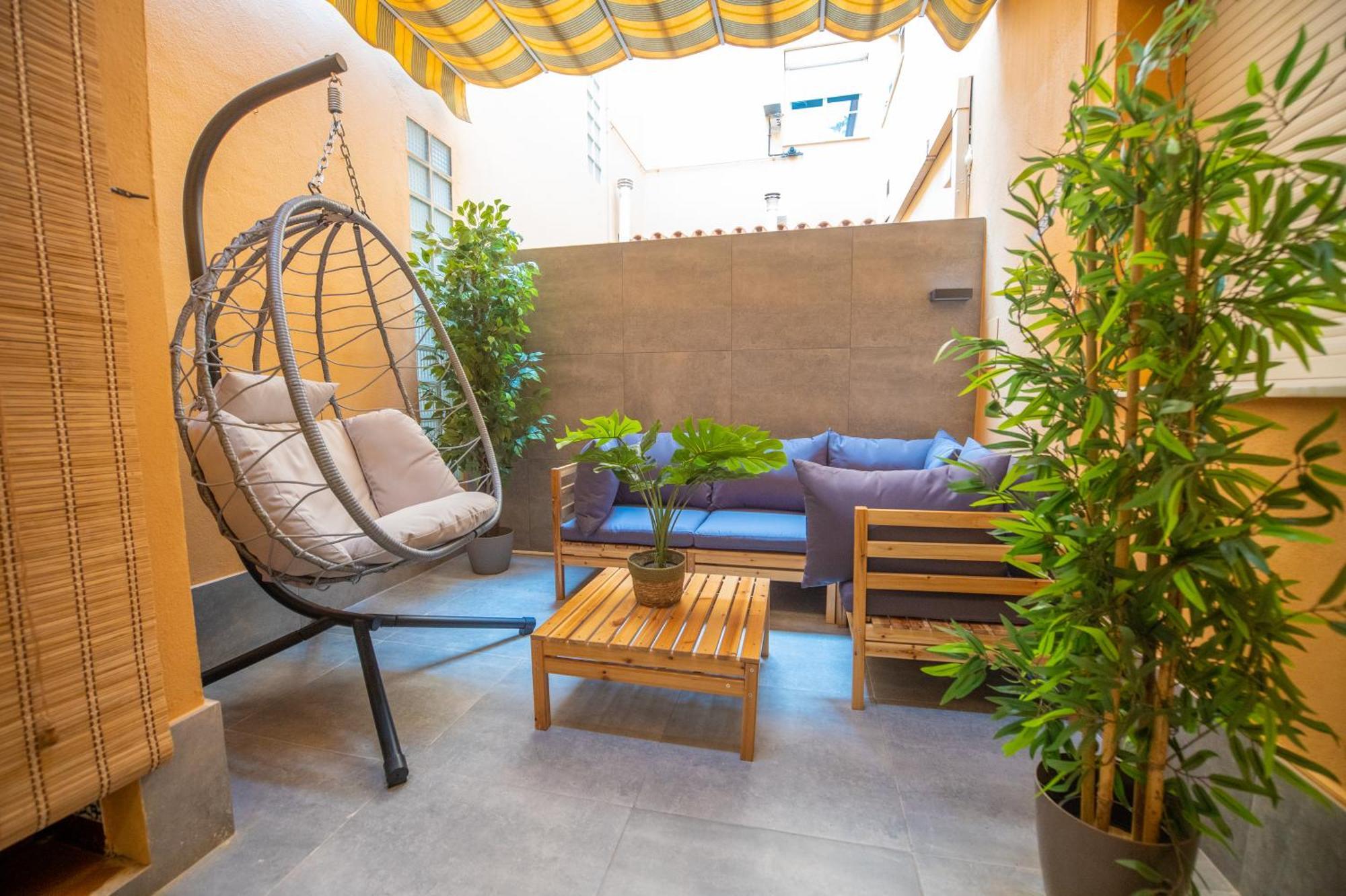 Prensa & Nice Courtyard By Ele Apartments มาลากา ภายนอก รูปภาพ