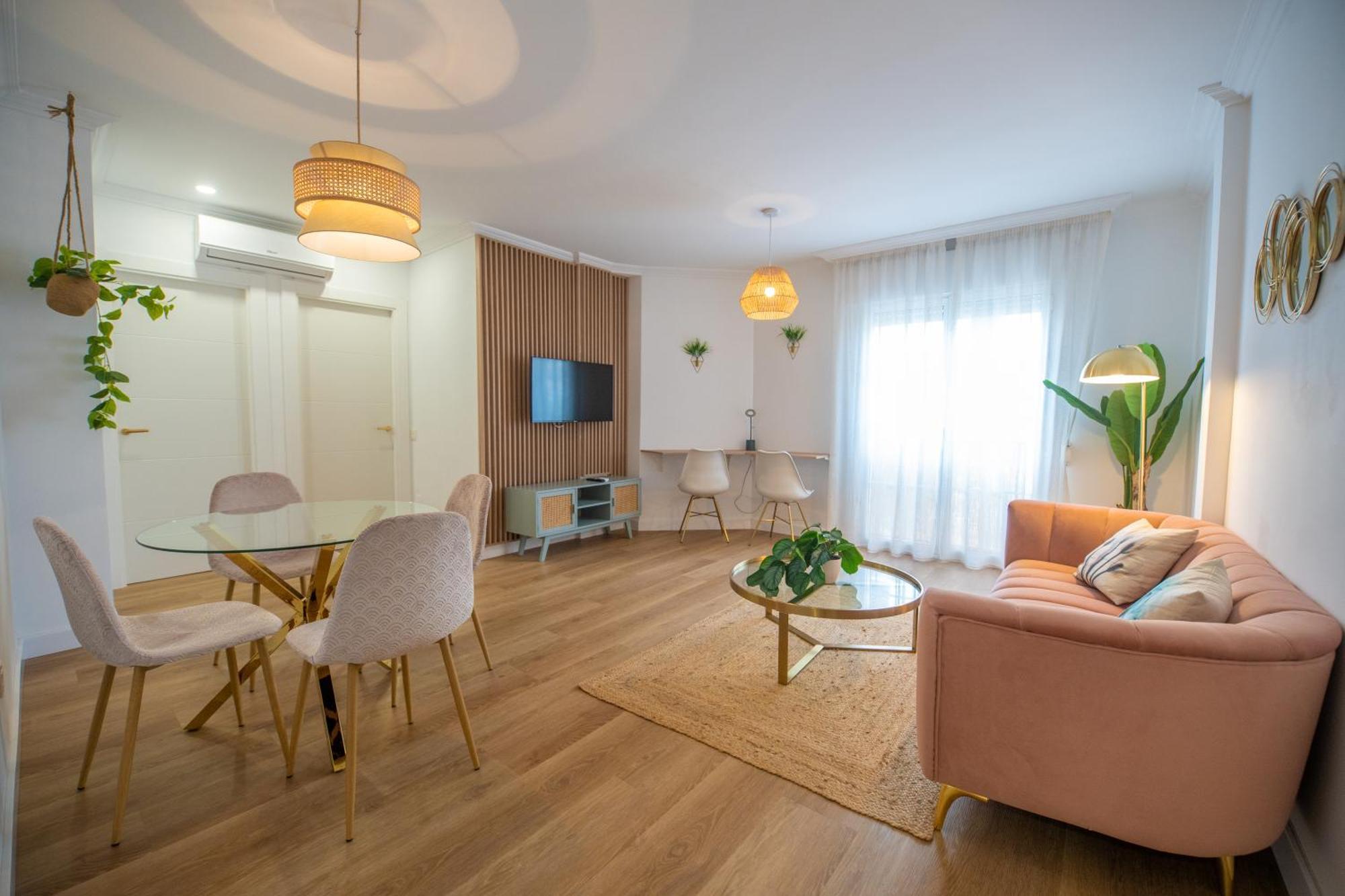 Prensa & Nice Courtyard By Ele Apartments มาลากา ภายนอก รูปภาพ