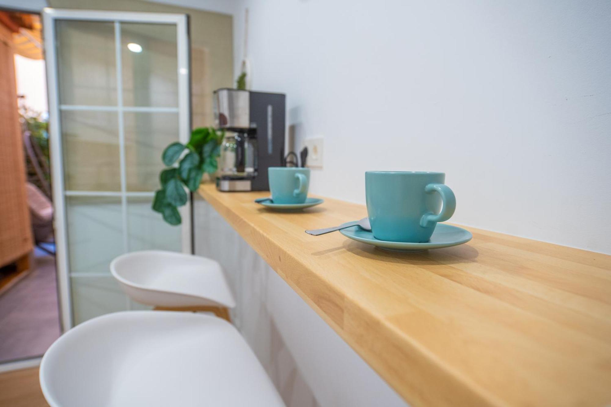 Prensa & Nice Courtyard By Ele Apartments มาลากา ภายนอก รูปภาพ